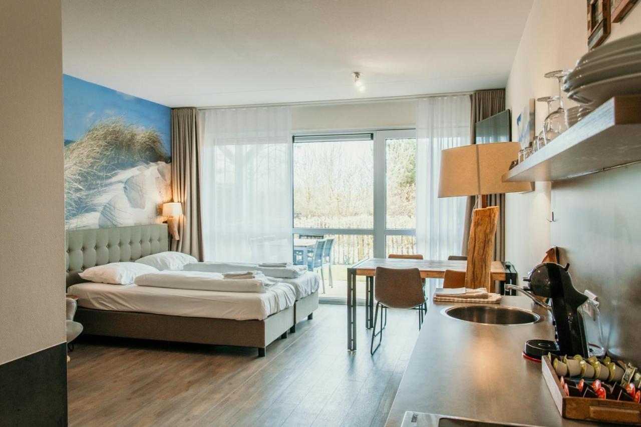 Hotel De Zeeuwse Kust 雷讷瑟 外观 照片