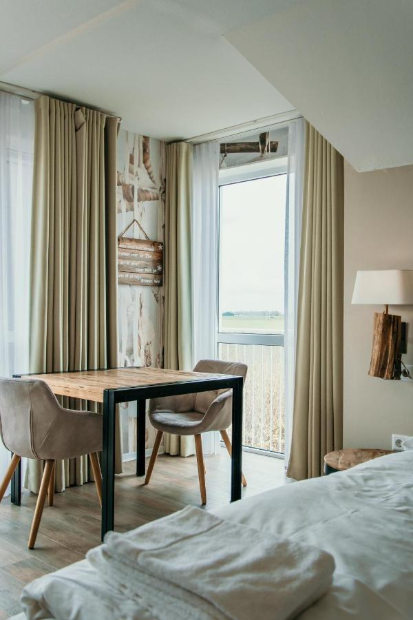 Hotel De Zeeuwse Kust 雷讷瑟 外观 照片
